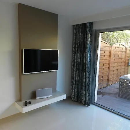 Apartman Grand Studio/terrasse Coeur De St Tropez