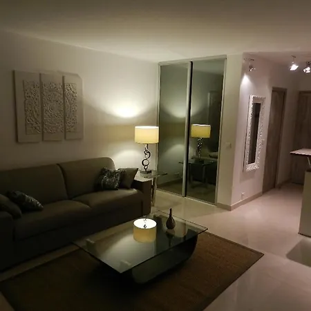 Grand Studio/terrasse Coeur De St Tropez Διαμέρισμα Σαιν-Τροπέ
